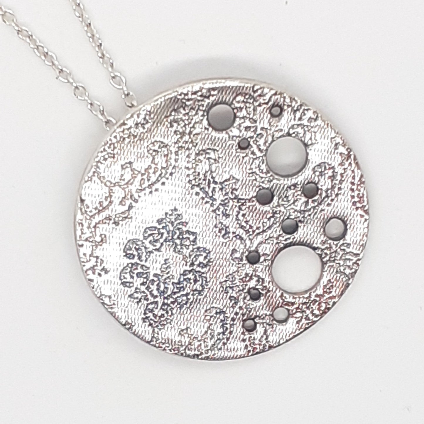 Circular Patterned Pendant